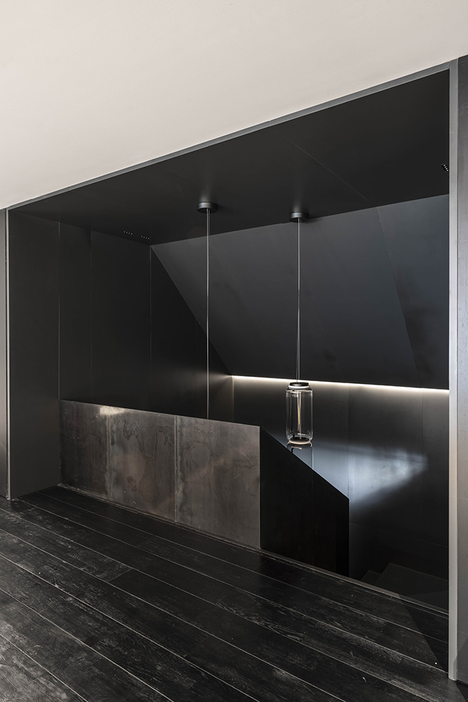 Minotti Flagship by Schaller, Bogota — photograph by Mateo Pérez for DE NUTTE STUDIO