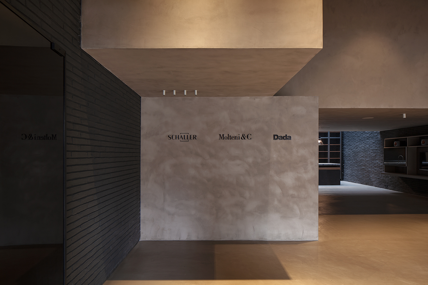 Molteni&C Flagship Store