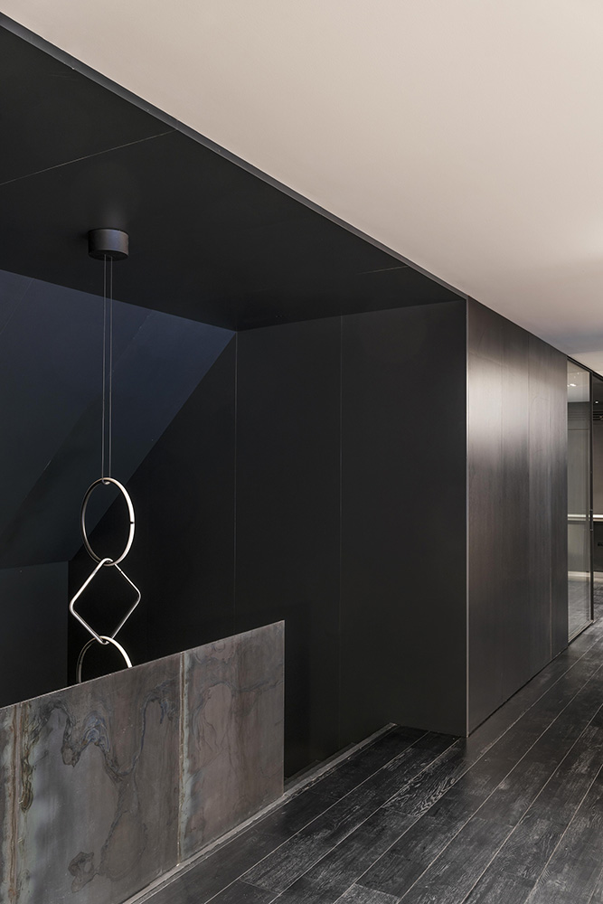 Minotti Flagship by Schaller, Bogota — photograph by Mateo Pérez for DE NUTTE STUDIO