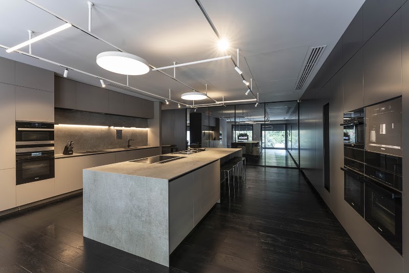 Minotti Flagship by Schaller, Bogota — photograph by Mateo Pérez for DE NUTTE STUDIO