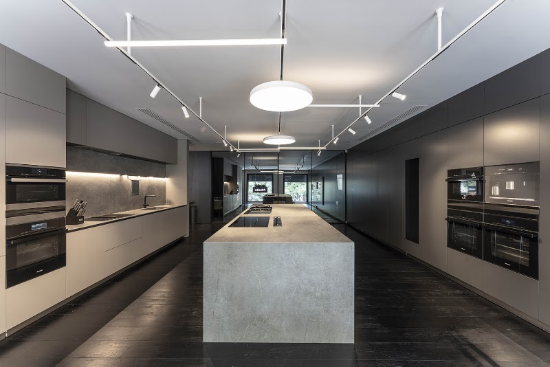 Minotti Flagship by Schaller, Bogota — photograph by Mateo Pérez for DE NUTTE STUDIO
